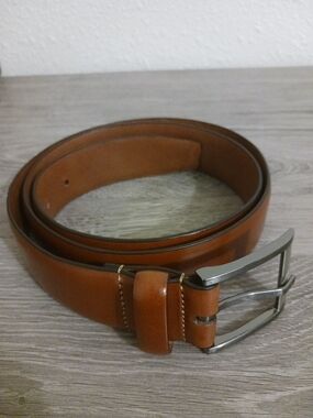 Trafalgar Men's Tan Leather Dress Belt - Classic Style